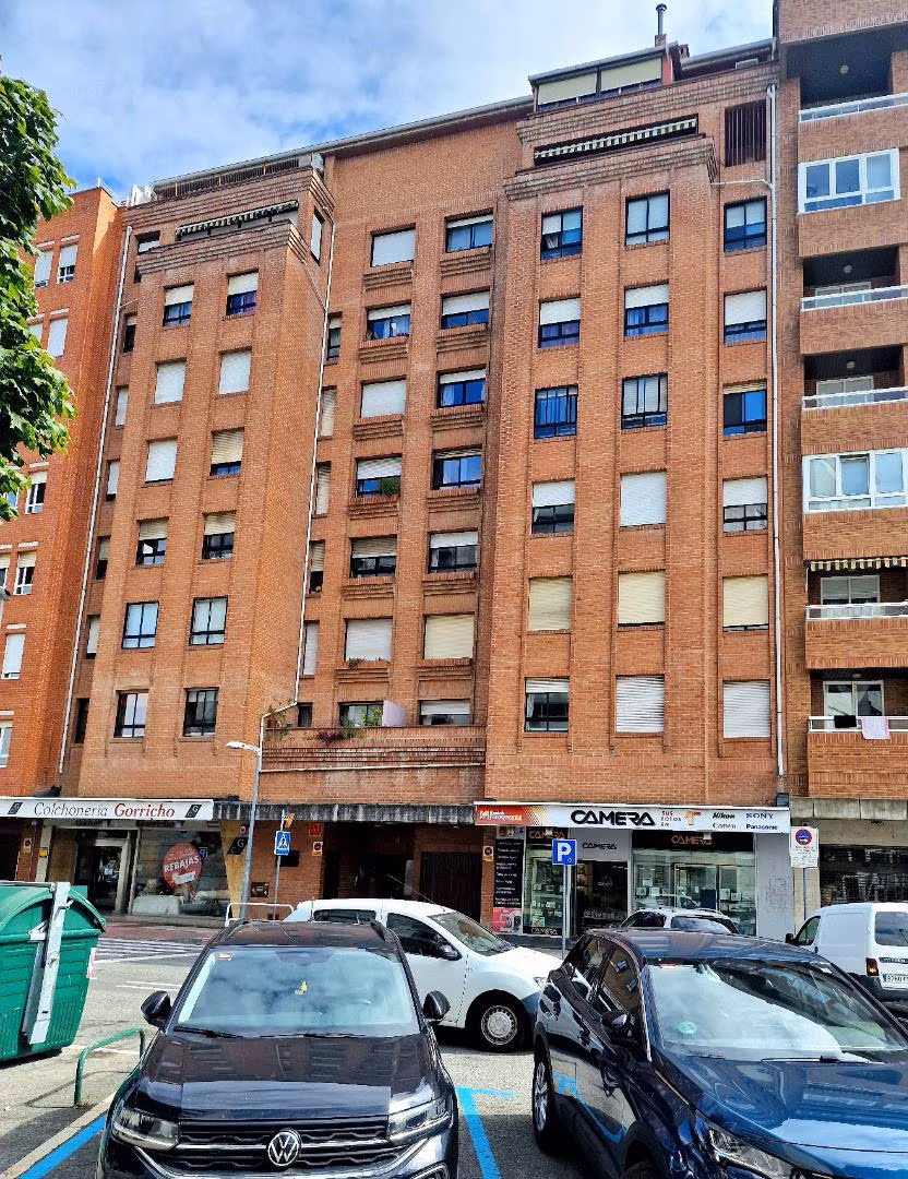 Piso en  Calle Benjamín de Tudela 13S