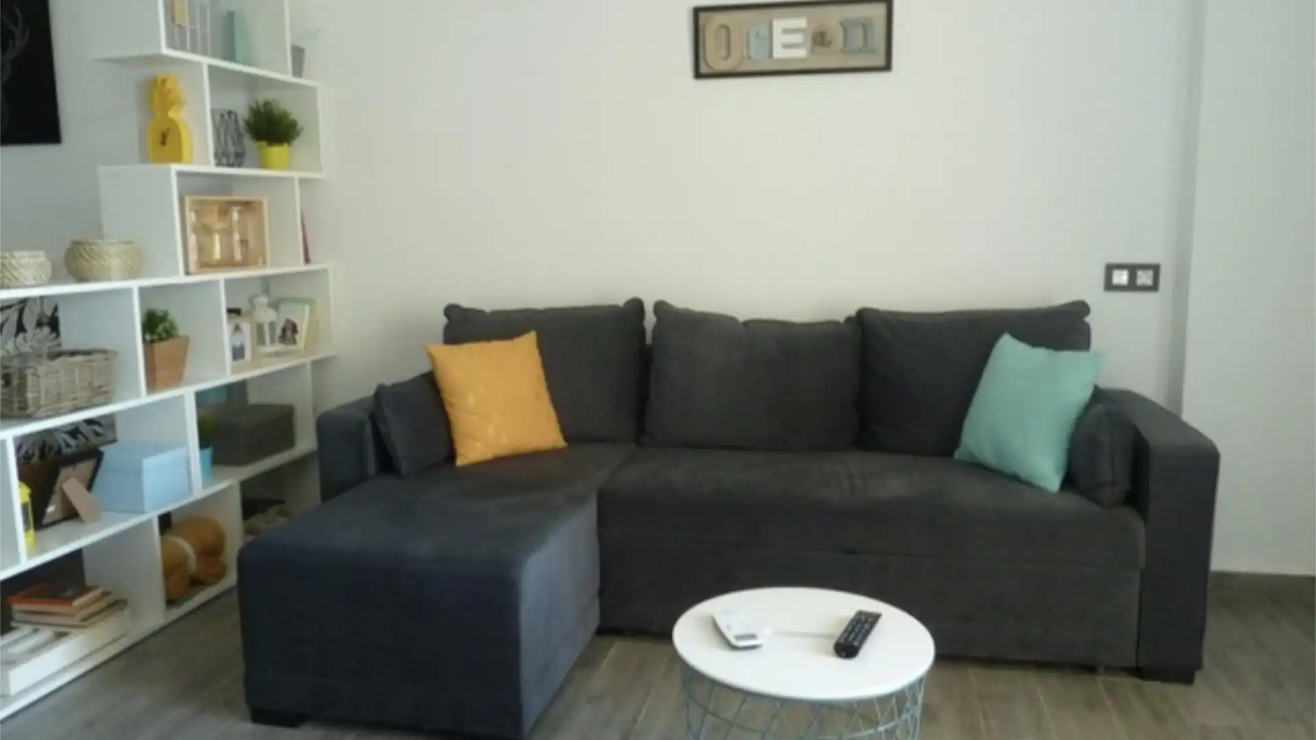 Piso en  Calle Hermanos Álvarez Quintero 1 - Foto 3