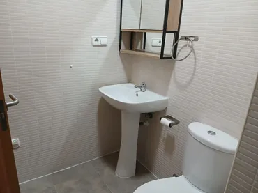 Piso en  Carrer de Mossèn Josep Moncau 42 - Foto 11