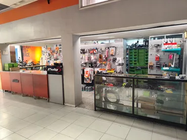 Local comercial en  Avenida Arias de Velasco 28 - Foto 10