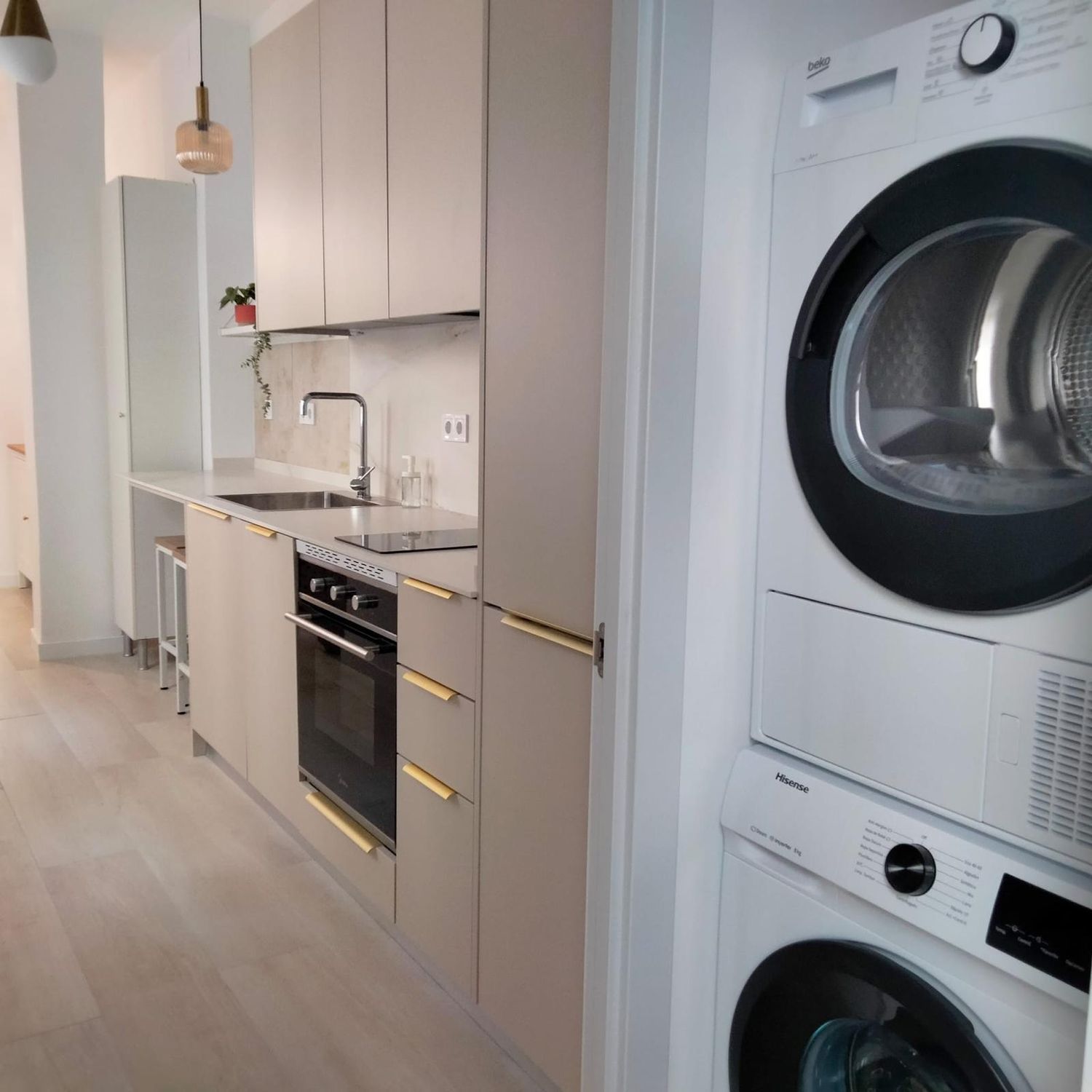 Estudio en calle de Doña Berenguela, 19 - Foto 2