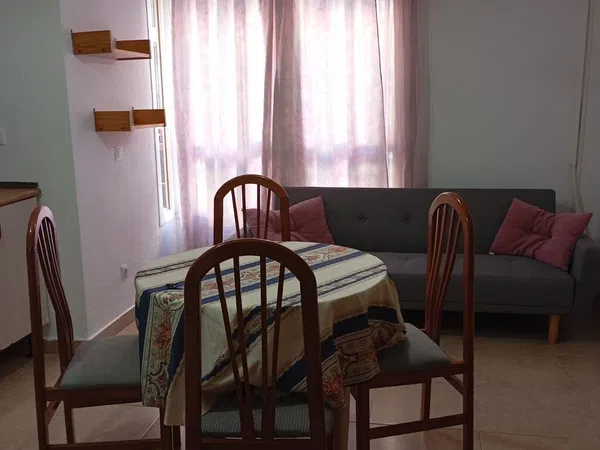 Piso en calle Martínez de la Rosa, 29