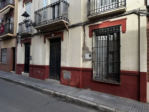 Piso en Calle Alcalde Miguel Romero, 17 , 1 - Foto 1