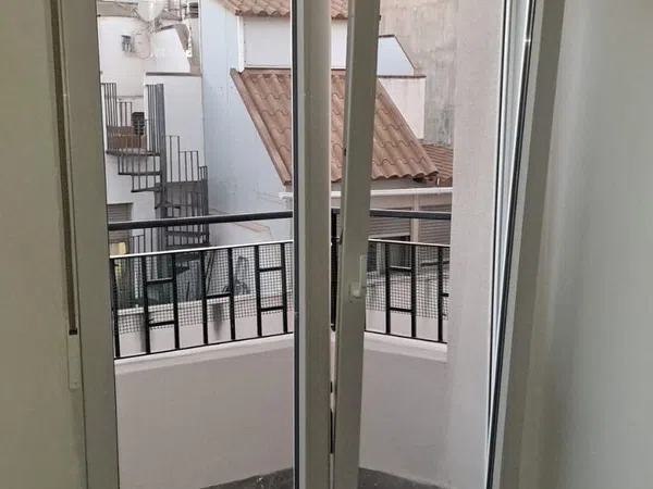 Estudio en Calle de Bernardo López García - Foto 11