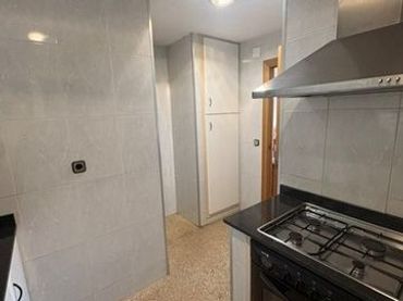 Piso en  Carrer de la Riera Blanca 180 - Foto 3