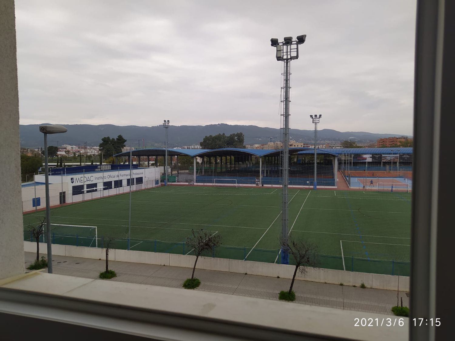 Piso en calle Escritora Carmen Laforet, 2 - Foto 9