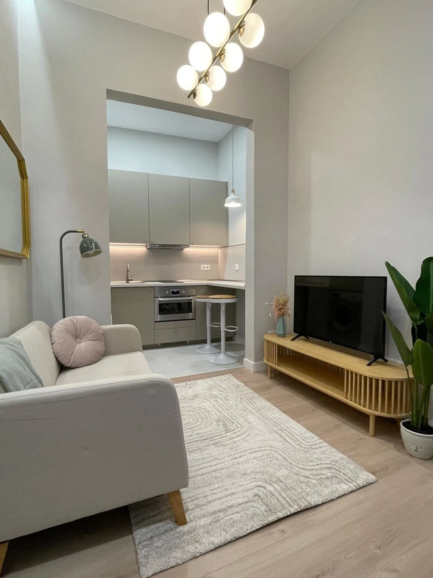 Piso en calle de Hartzenbusch, 5 - Foto 1