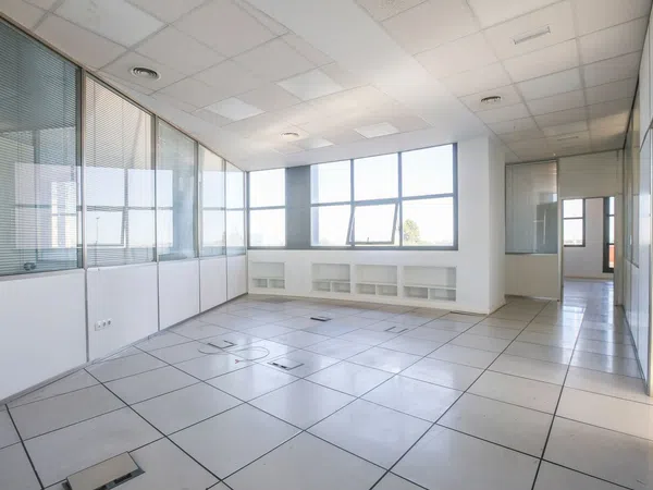 Oficina en Calle Luis Fuentes Bejarano, 60, Alcalde L. Uruñuela - Palacio de Congresos - Foto 18