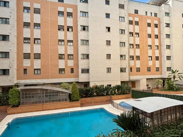 Piso en calle Miguel Rodríguez Piñero, 4