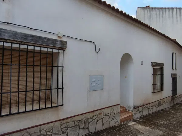 Casa de pueblo en Calle Olivas, 4 - Foto 2