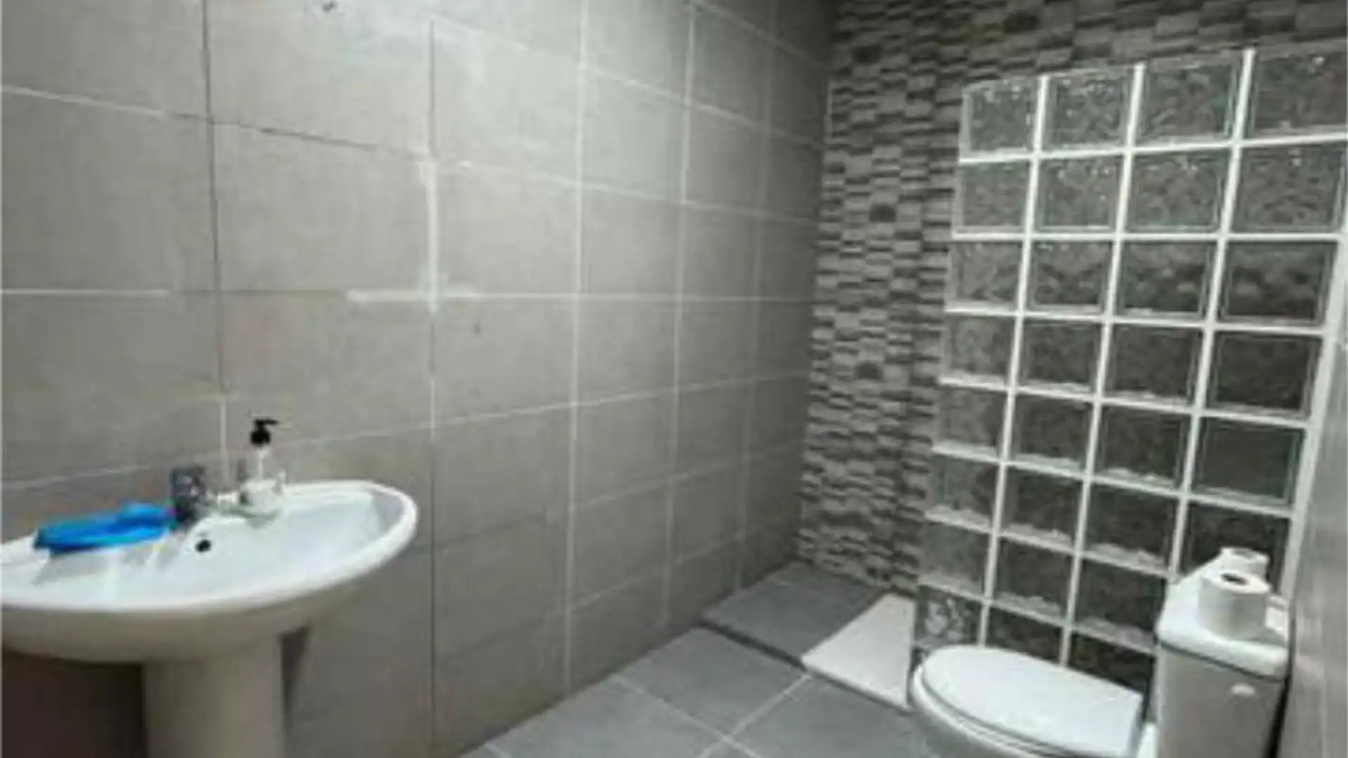 Chalet en centro de la Hoya - Foto 5