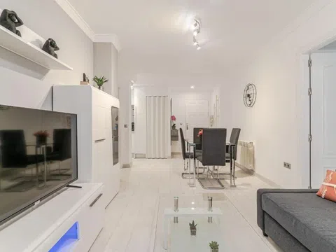 Piso en C. Álvaro de Bazán, 2