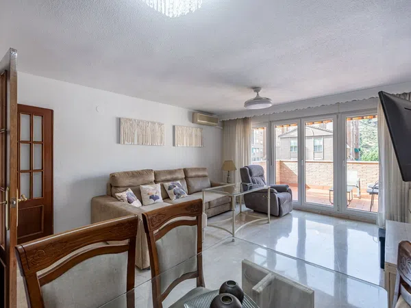 Piso en Paseo de las Palmas, 114, Ctra Sierra - Acceso Nuevo Alhambra, Ctra Sierra - Acceso Nuevo Alhambra - Foto 3