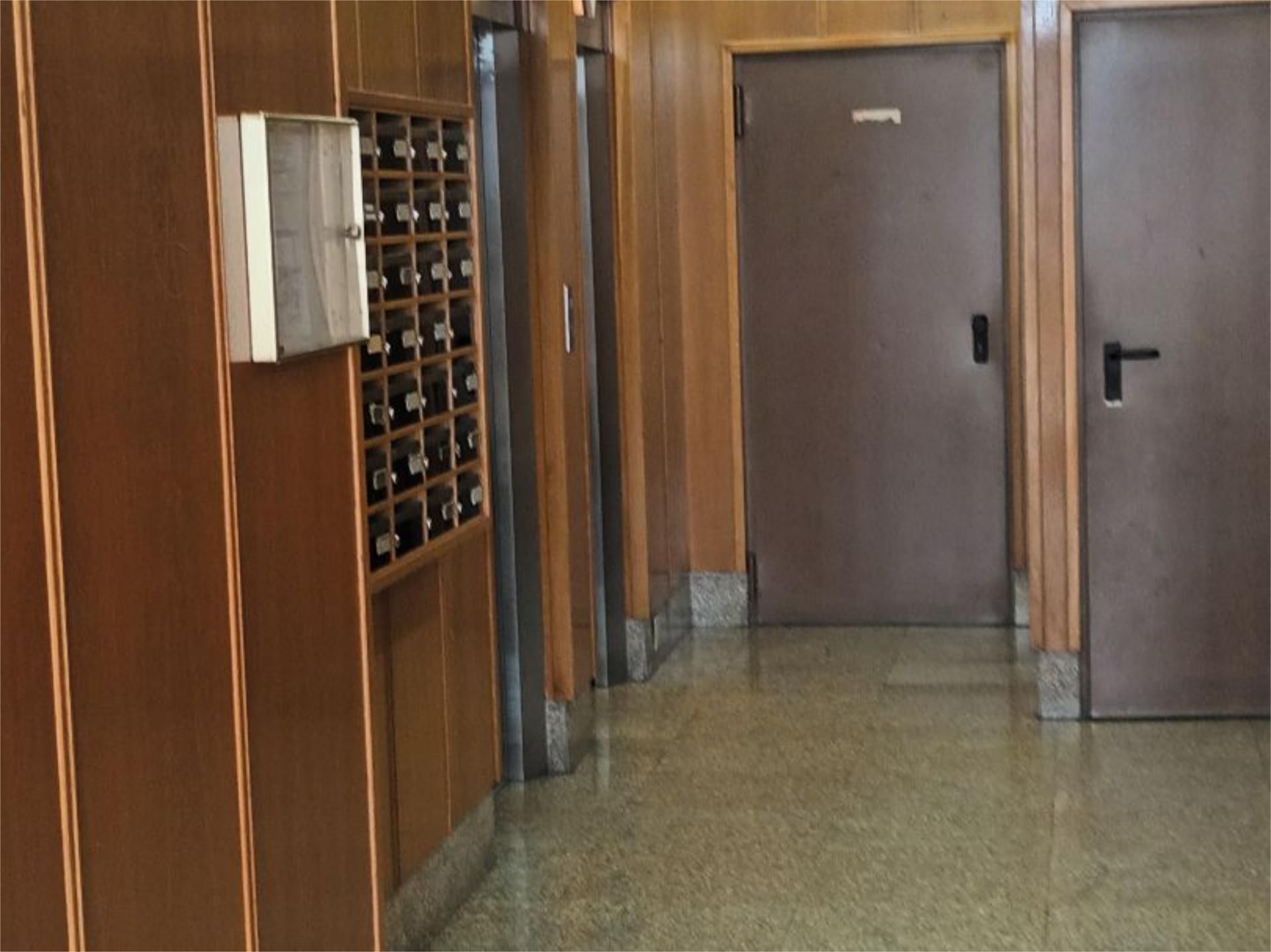 Piso en  Avenida de Castelao 54 - Foto 2