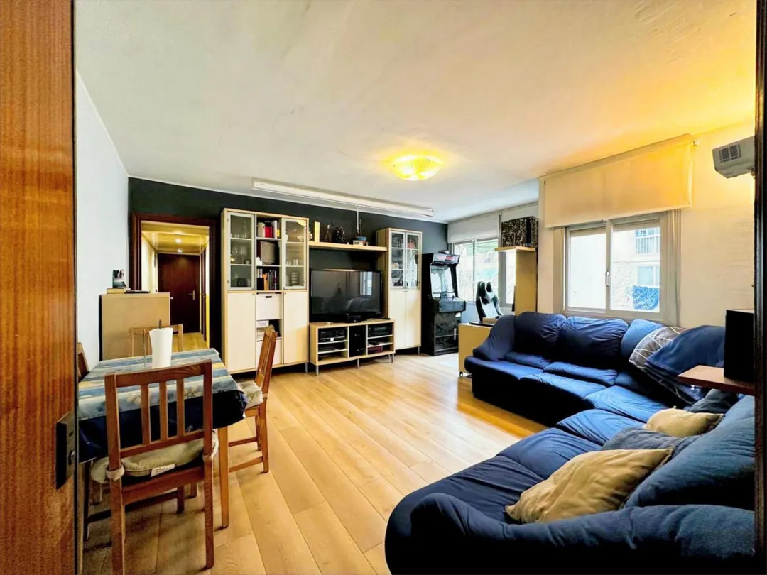 Piso en  Carrer del Cedre 8 - Foto 1