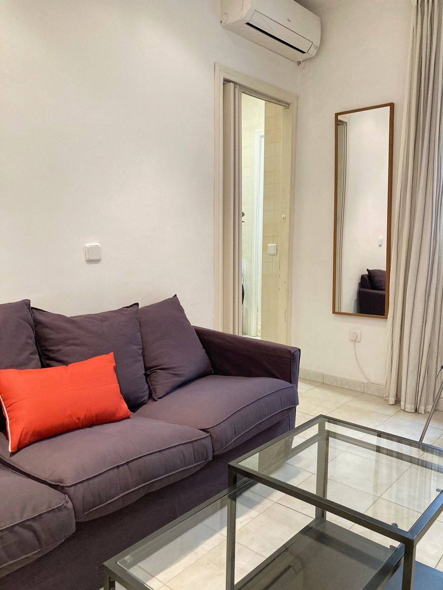 Estudio en calle del Monte Esquinza, 7 - Foto 4