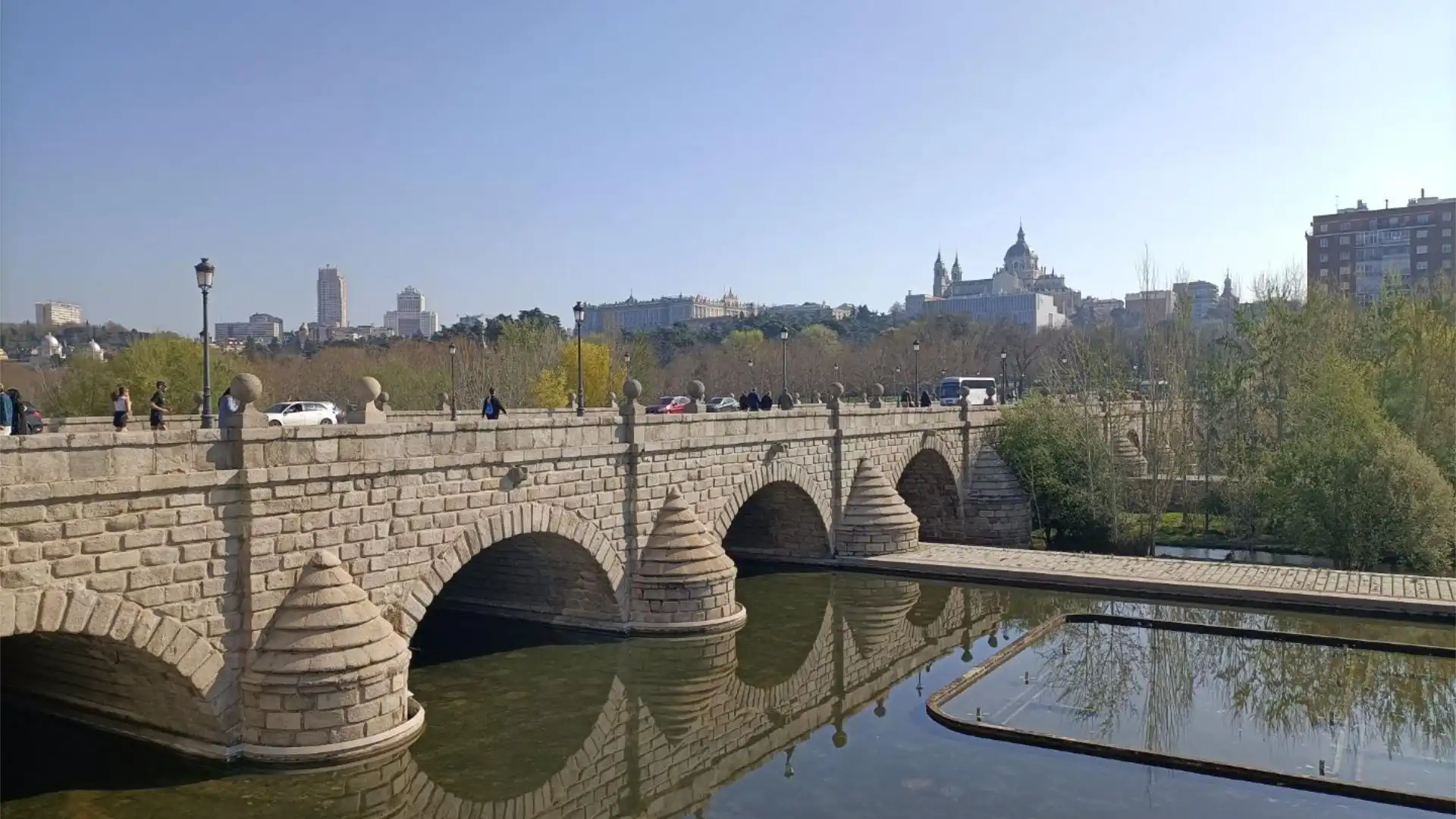 Piso en  Calle de la Infanta Mercedes 1 - Foto 23