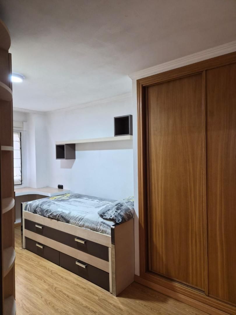 Piso en  Calle Cardenal Alvarez Martinez 8 - Foto 7