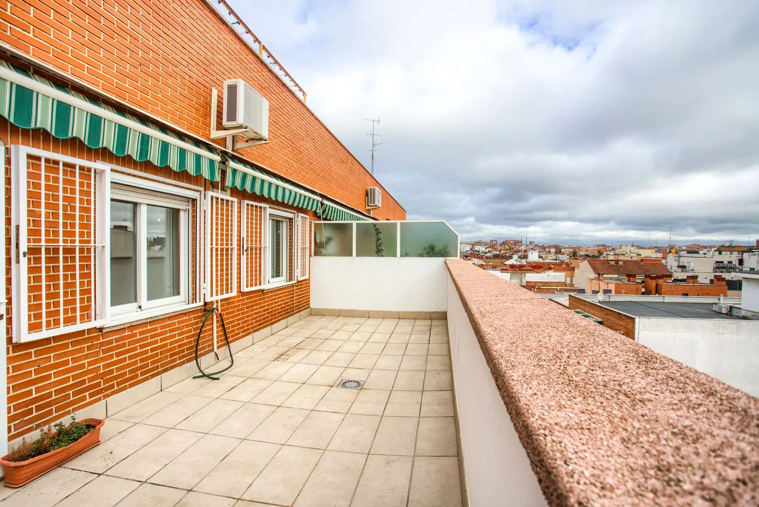 Ático en calle de Pedro Heredia, 7 - Foto 1