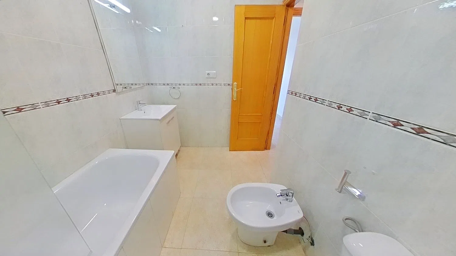 Piso en Barrio Torrefiel - Foto 30