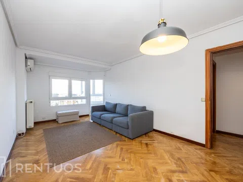 Piso en calle de Tribaldos