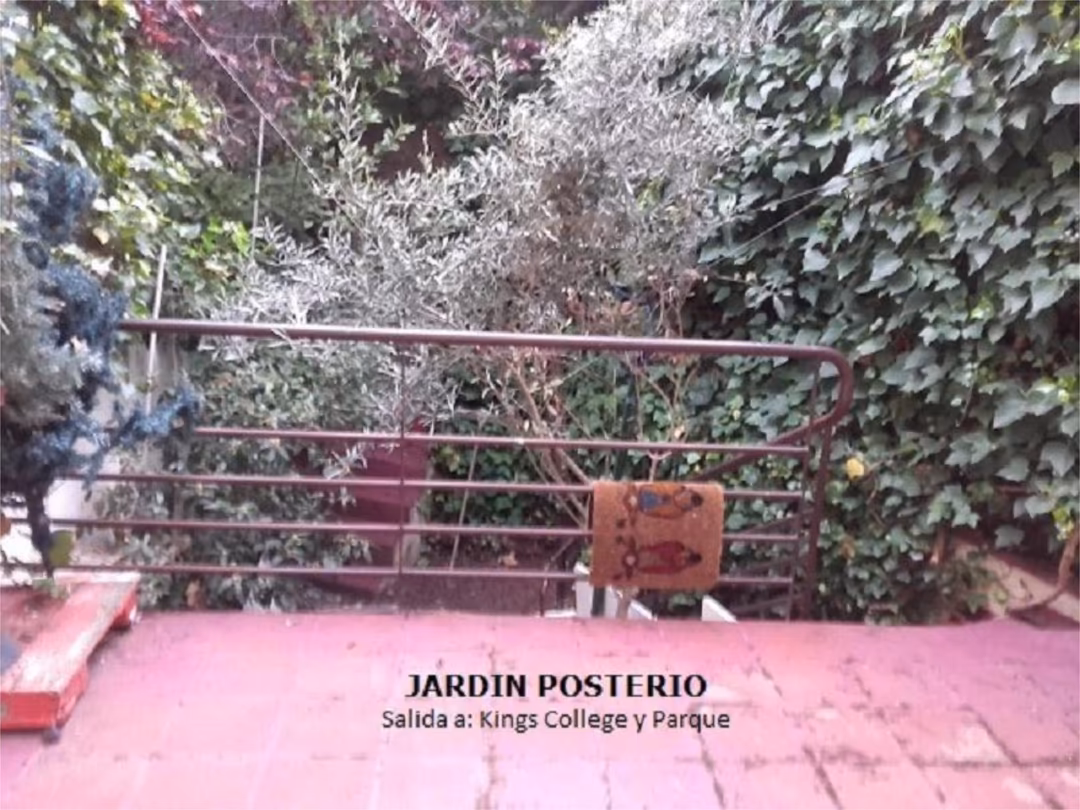 Casa adosada en  Calle Sierra de Ancares 2 - Foto 7