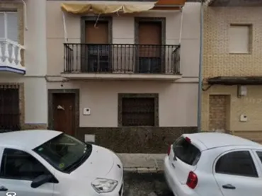 Casa adosada en  Calle Turia 34 - Foto 1