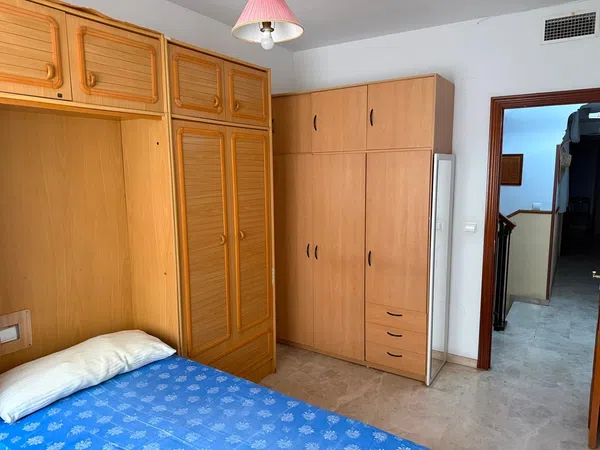Chalet pareado en Calle Almacari, 10, Carretera Trassierra - Colonia de la Paz - Foto 5