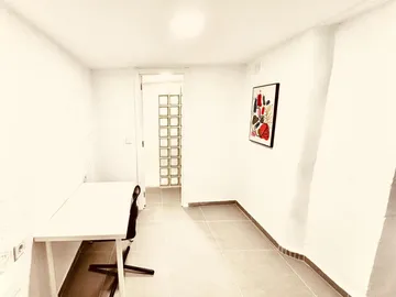 Piso en  Carrer de Murillo 20 - Foto 5