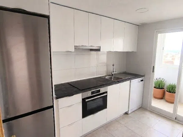 Piso en avenida de les Nacions, 24 - Foto 3