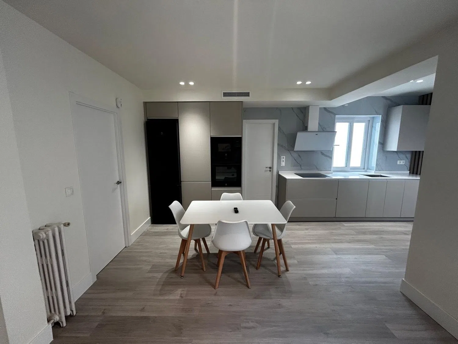 Piso en calle Alcalá, 438 - Foto 6