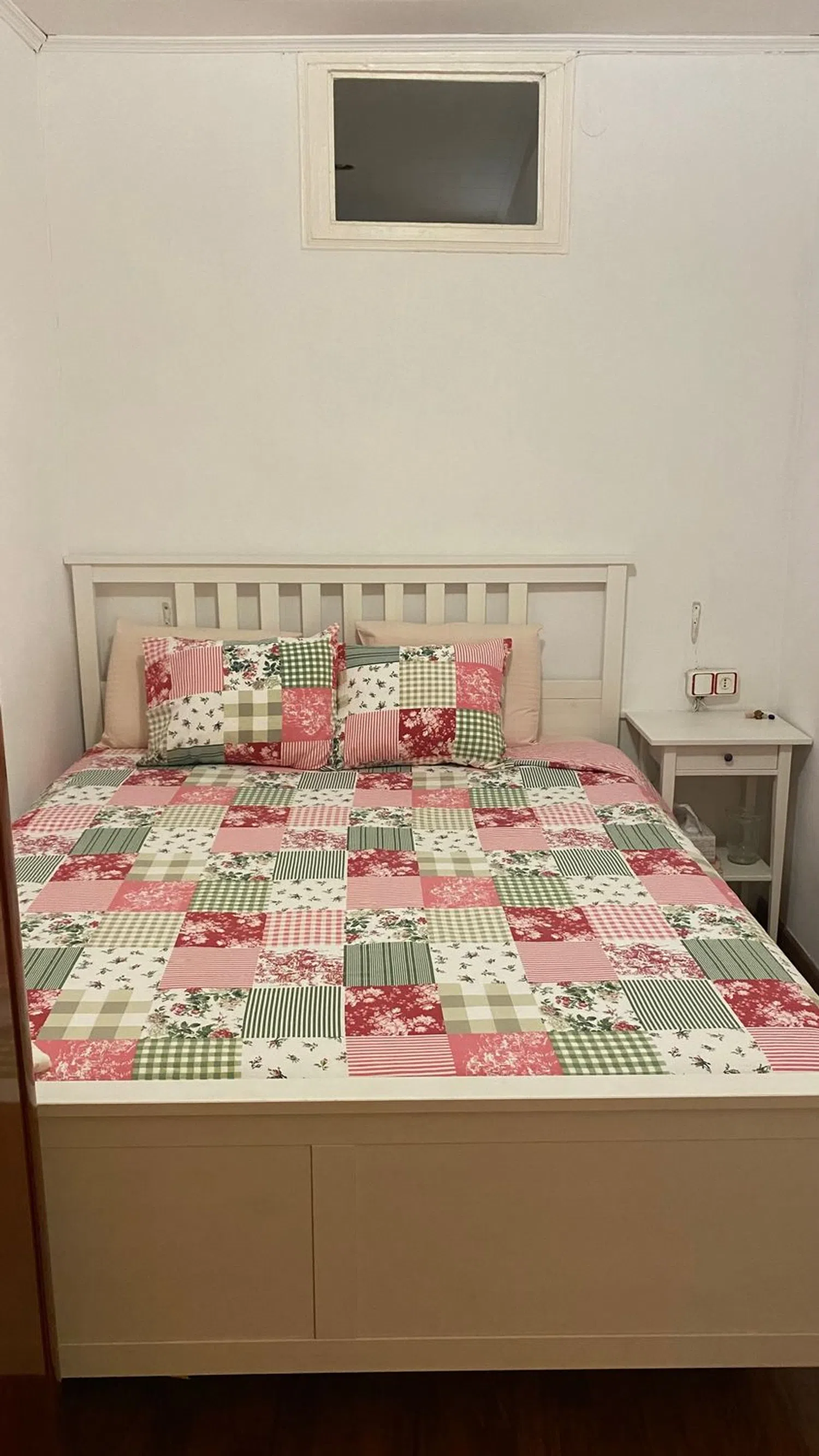 Piso en ronda de Sant Antoni, 27 - Foto 1