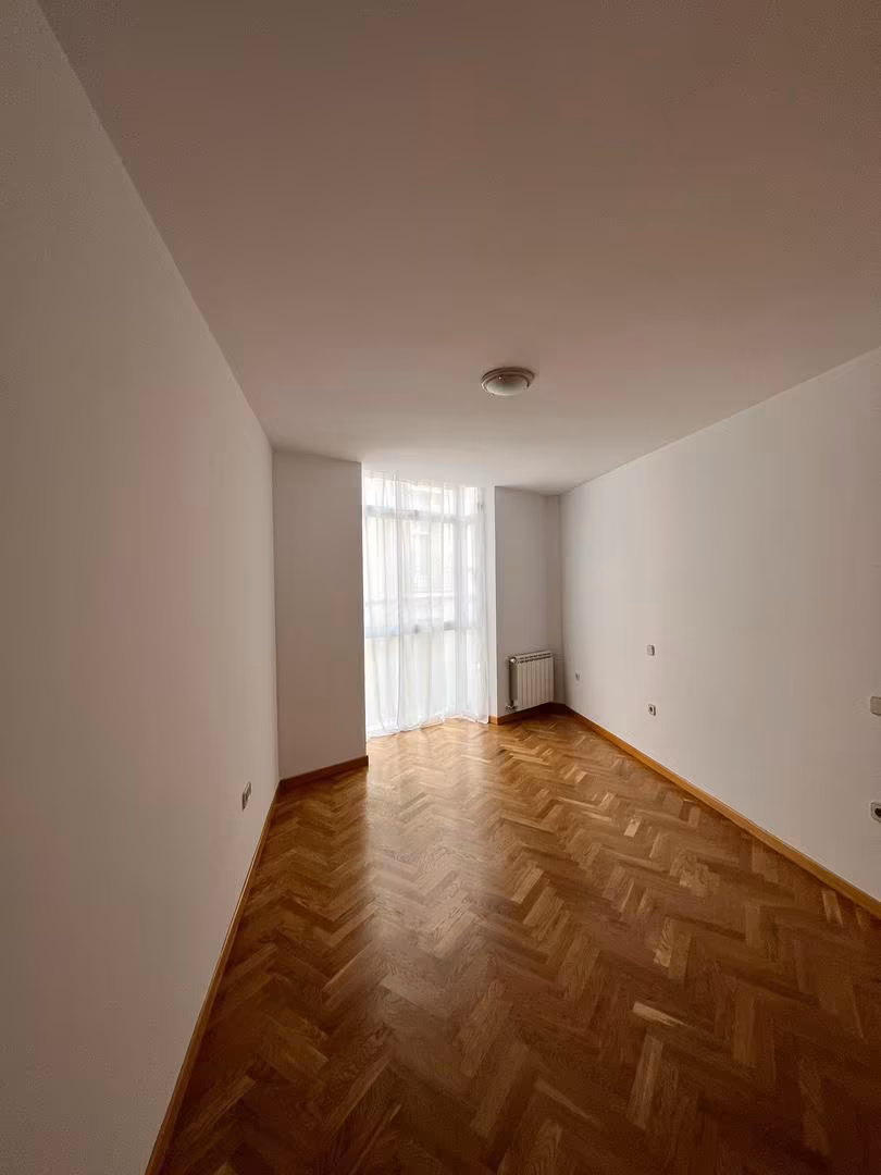 Piso en  Calle de Montenegrón 6 - Foto 3