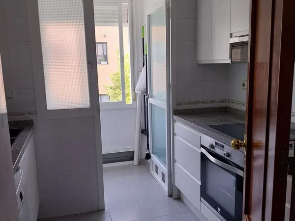 Piso en calle Luis Rosales, 2 - Foto 9