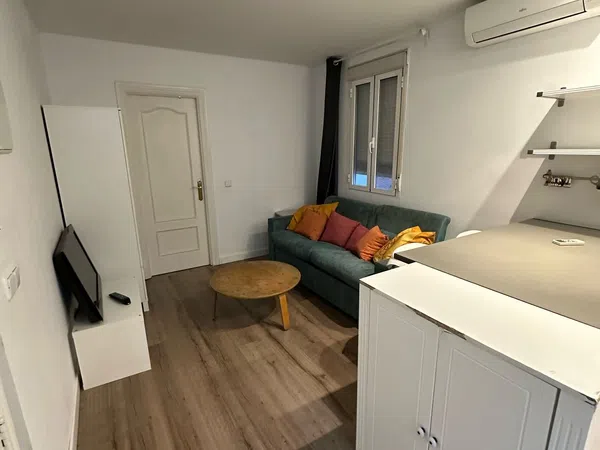 Piso en calle de Manzanares, 10