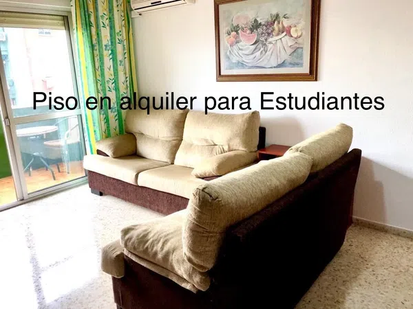 Piso en avenida José Laguillo, 23