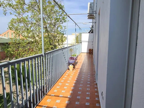 Piso en Calle Betis - Pagés del Corro - Foto 1