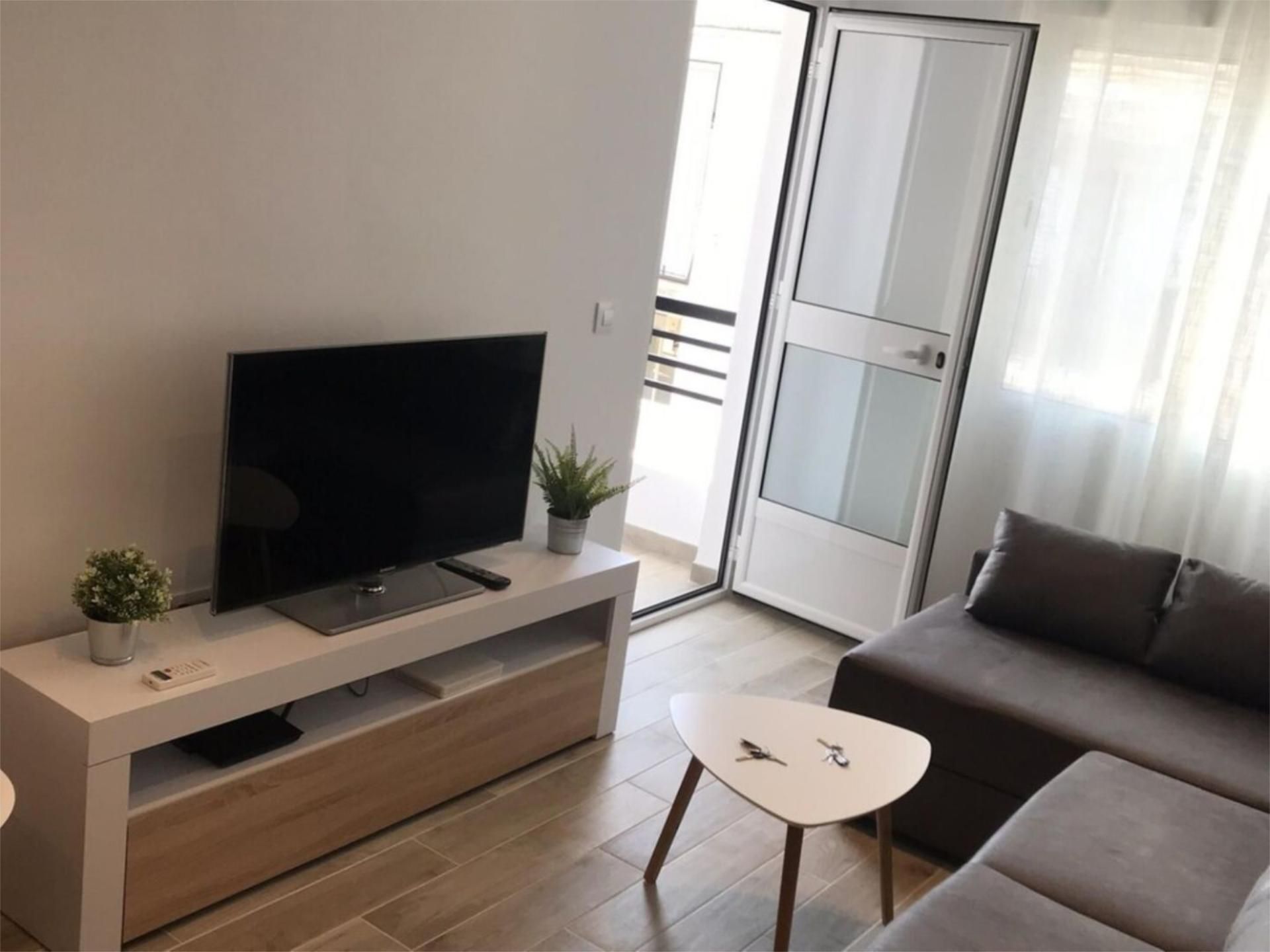 Apartamento en  Calle Abogado Enríquez Barrios 8 - Foto 6