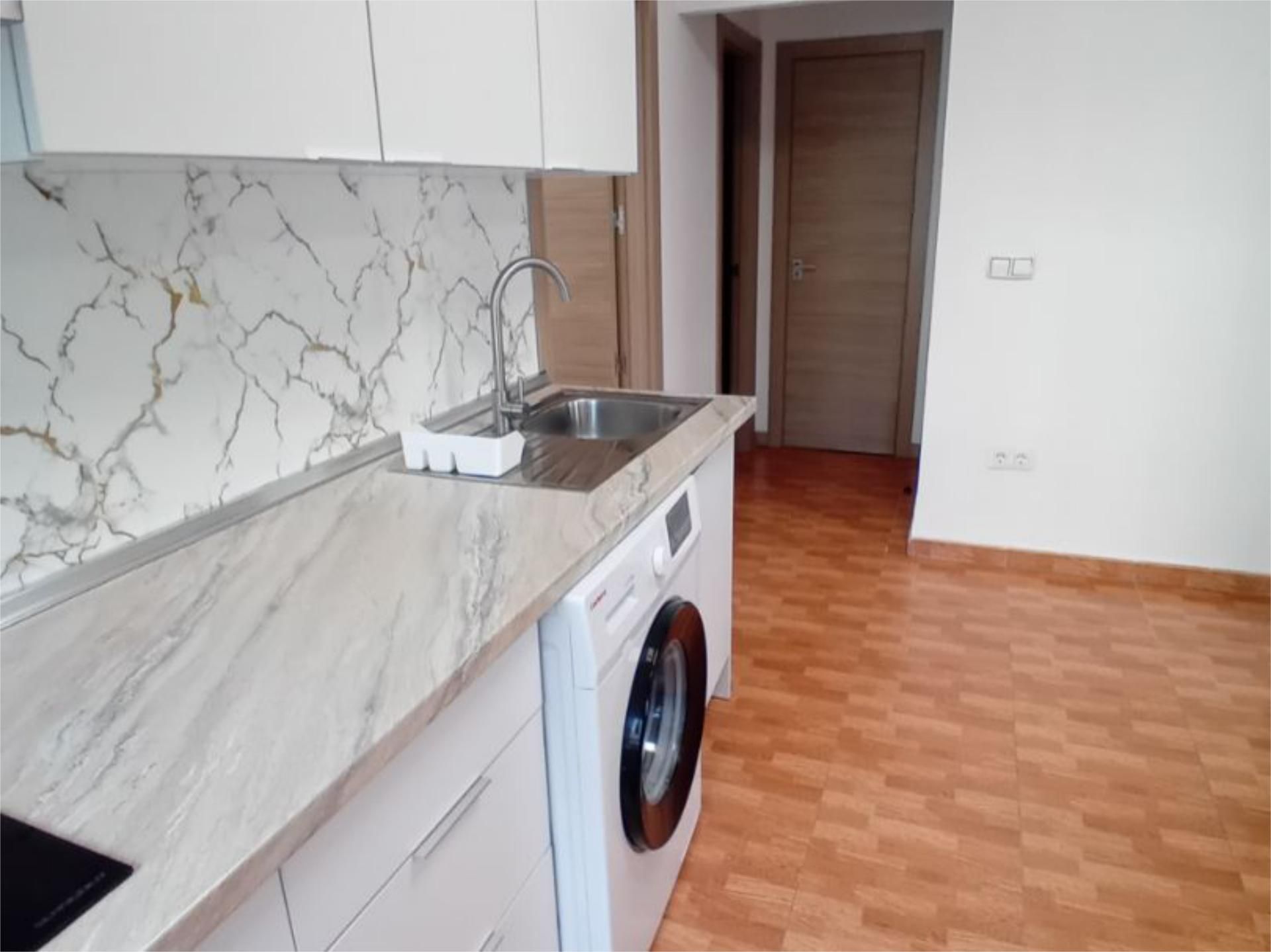 Apartamento en  Calle Doctor Fleming 4 - Foto 2