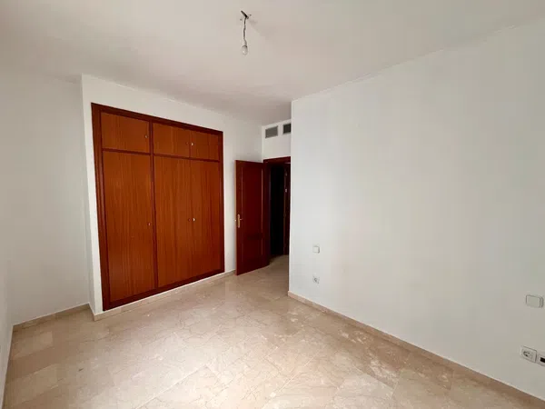 Piso en Urb. residencial los olivares Barrio Parque Alcosa - Foto 10