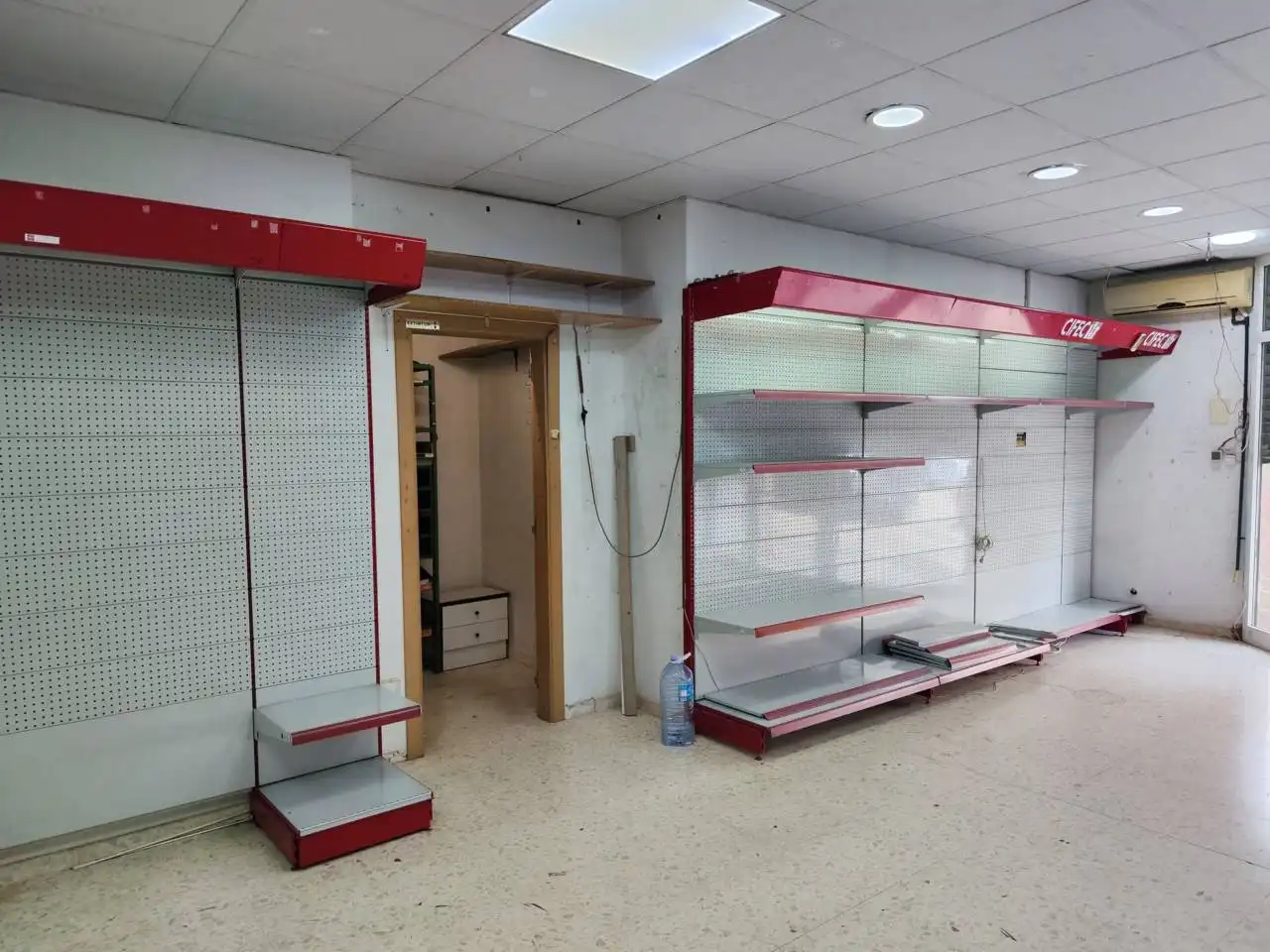 Local comercial en Terrassa - Foto 6