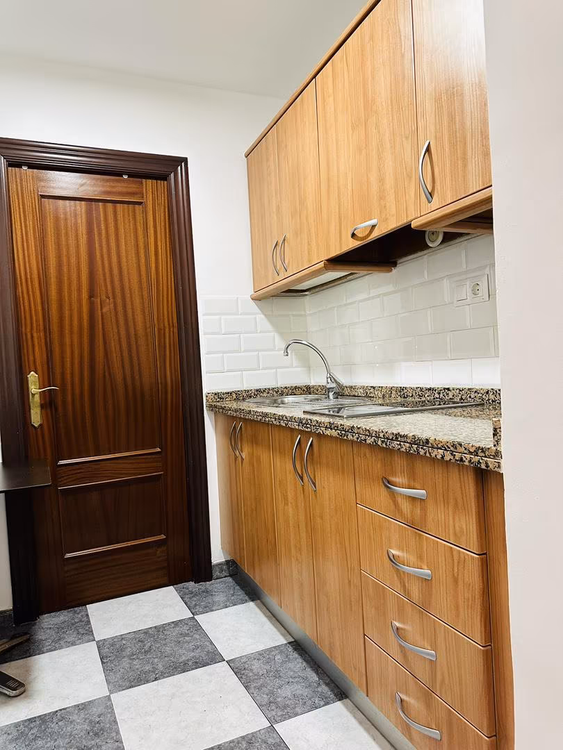 Apartamento en  Calle Ballesteros 7