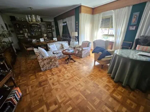 Chalet pareado en Plaza de la Constitución, 5 - Foto 4