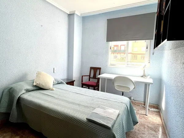 Piso en Plaza Pintor Anglada, L'Illa Perduda - Foto 4