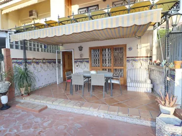 Casa adosada en Godella - Foto 2