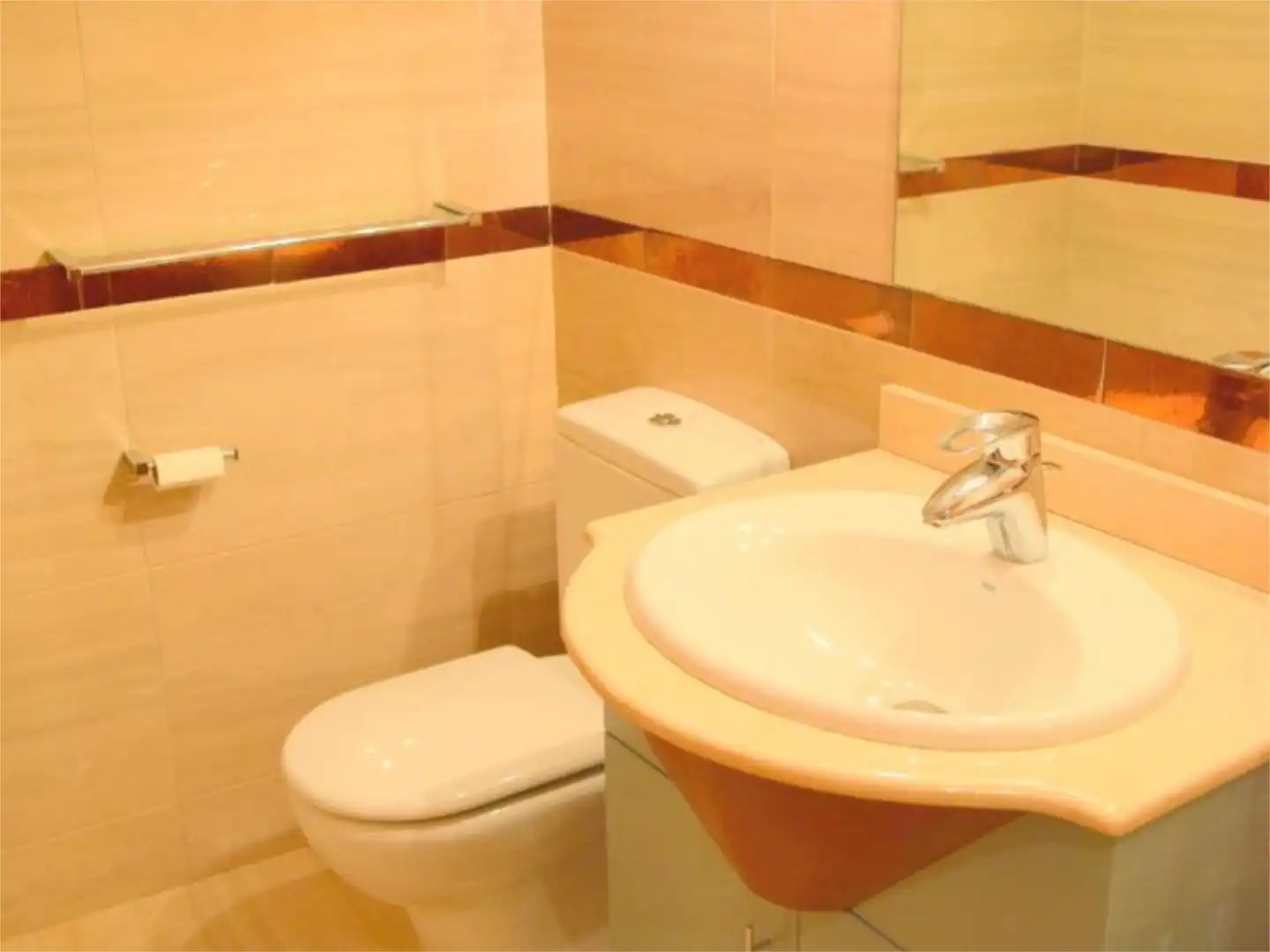 Piso en  Calle de Castelló 60 - Foto 23