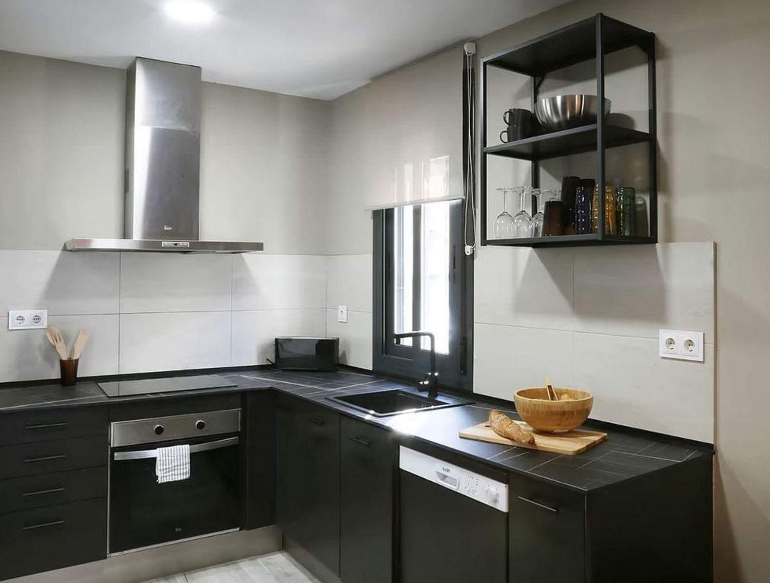 Casa de pueblo en Calle Mare de Déu dels Desemparats, 27 - Foto 3