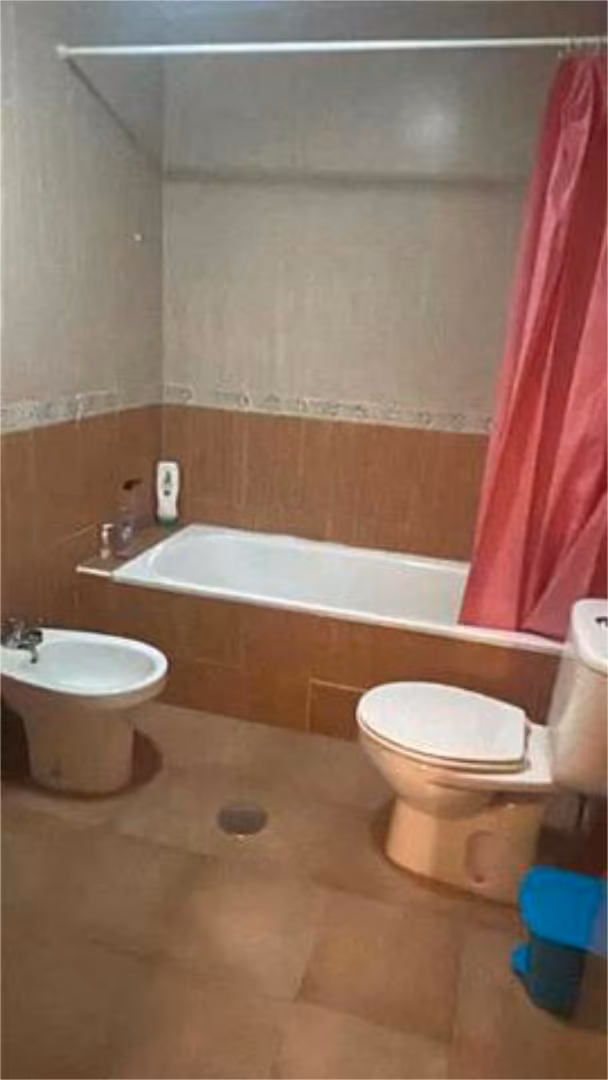 Piso en Juan Carlos I - Foto 6