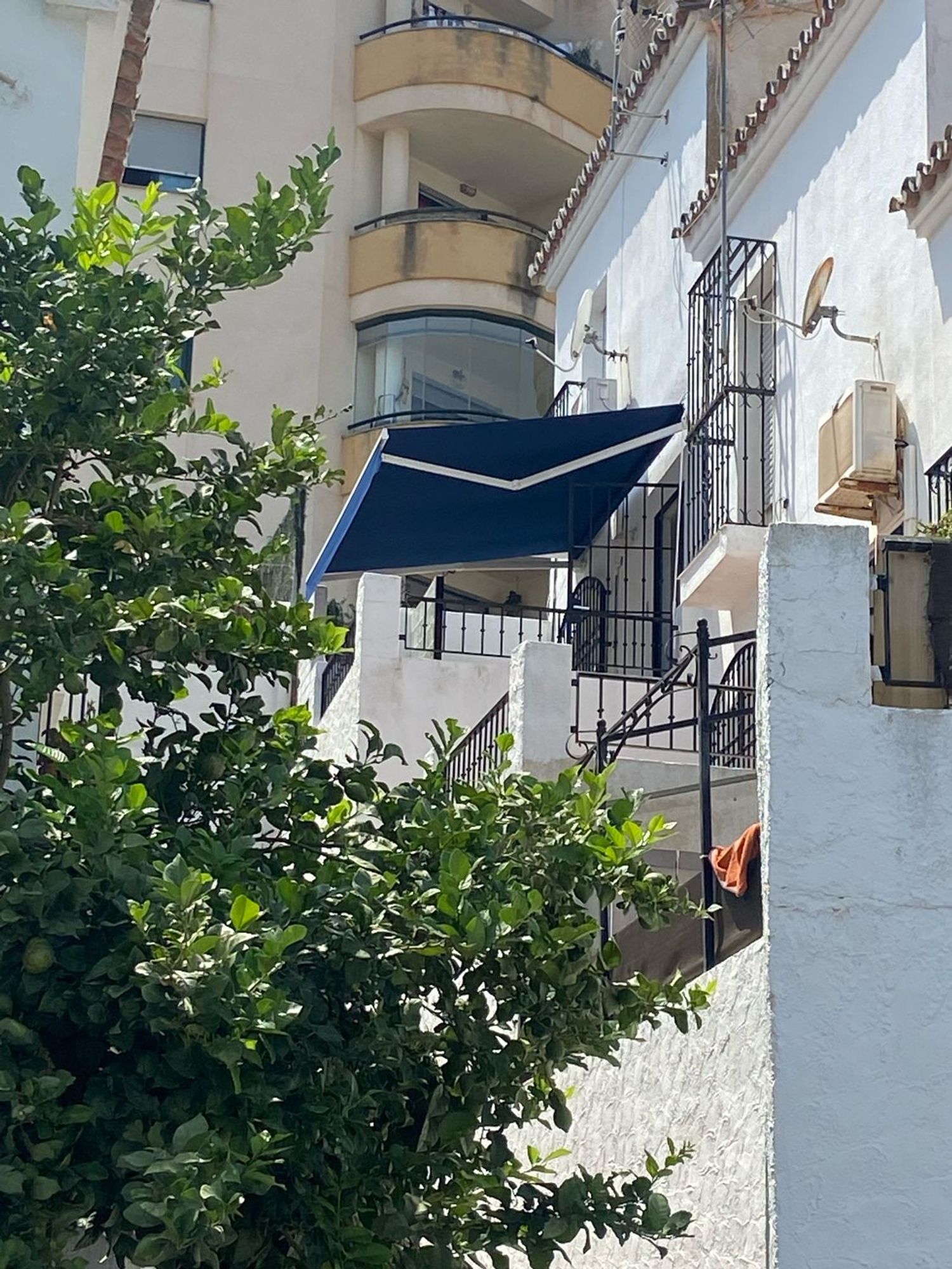 Chalet adosado en Calle Almuñécar, 71, Zona Centro Comercial Torrequebrada - Foto 10