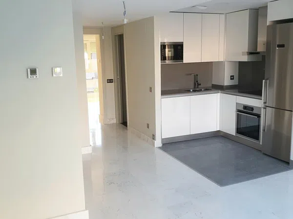 Piso en calle Monasterio de Samos, 1